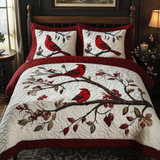 CHRISTMAS CARDINAL BEDDING SET | 3-PIECE QUILTED BED SET